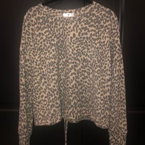 Socialite long sleeve leopard shirt